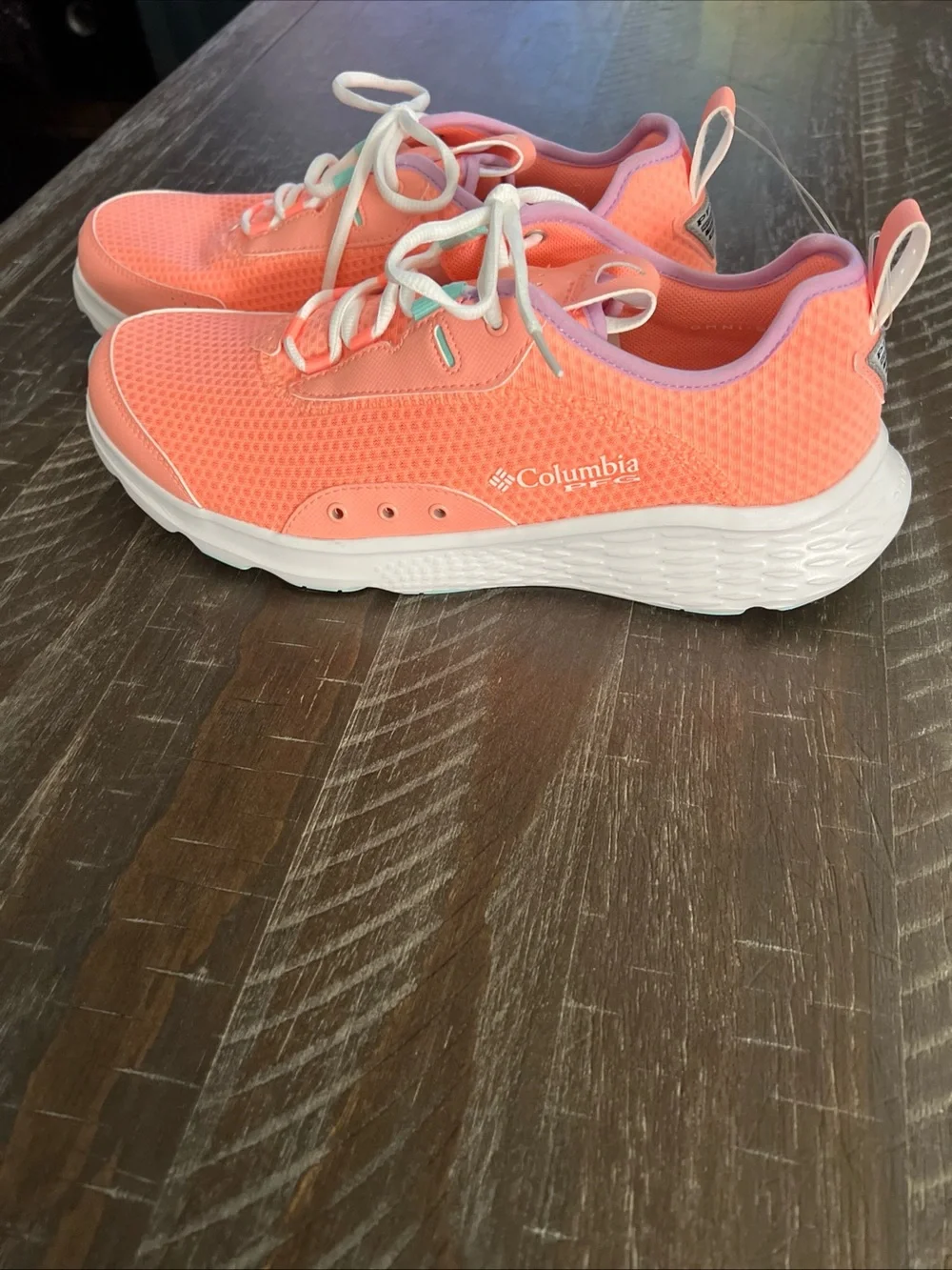 Columbia PFG Women’s Tiki Pink/Gulf Stream Sneakers Size 12. Brand New.